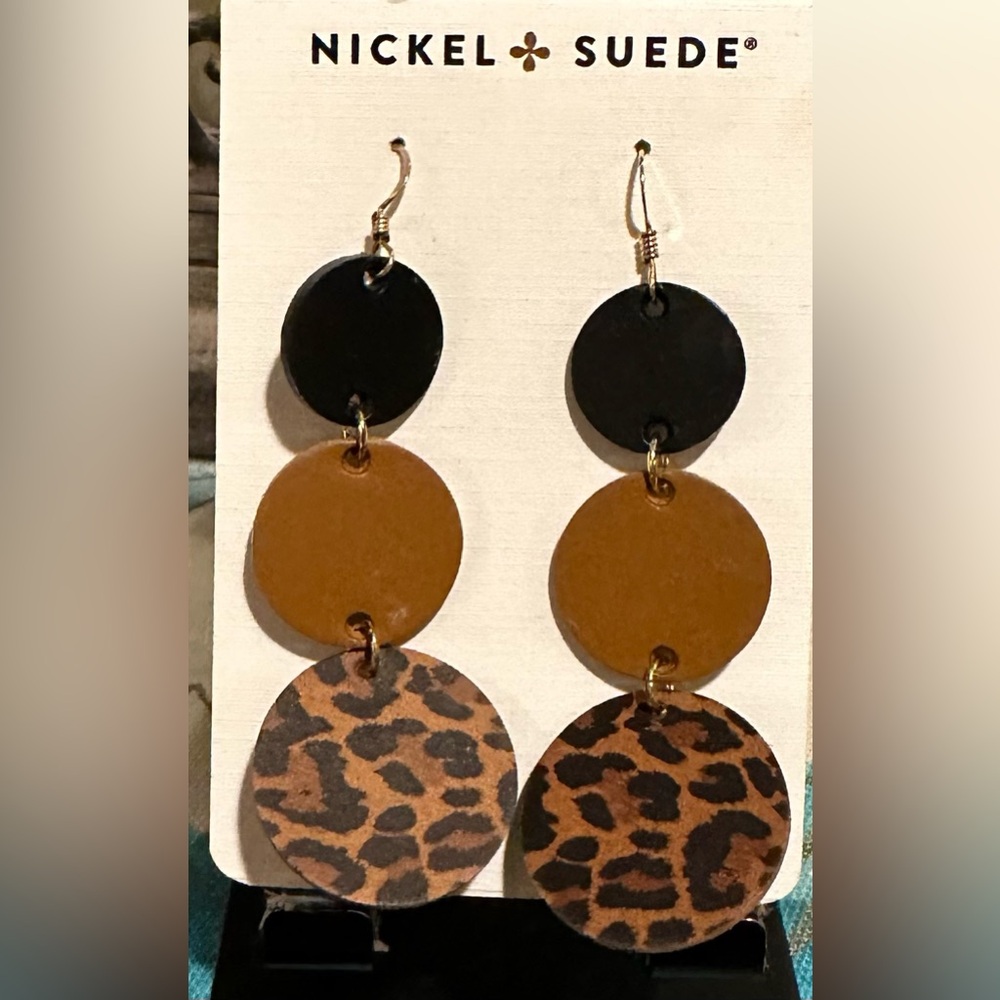 Nickel and Suede Spotted Leopard Dottie Earrings - Picture 1 of 2